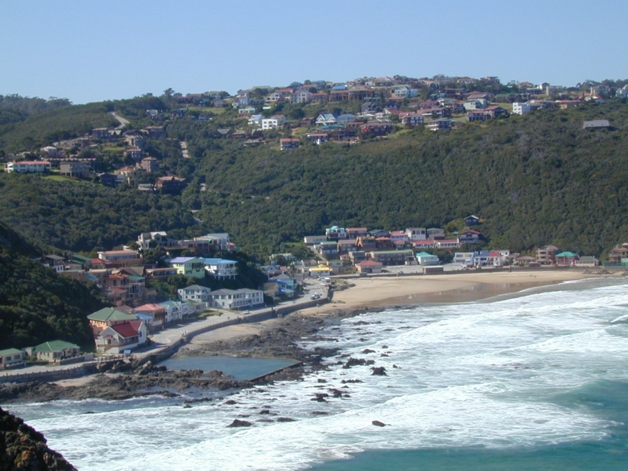 8 Bedroom Property for Sale in Herolds Bay Western Cape